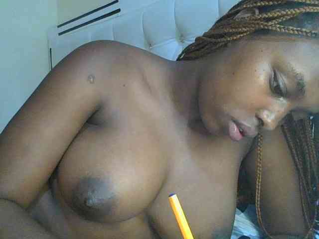 sexylittleprincess1 webcam