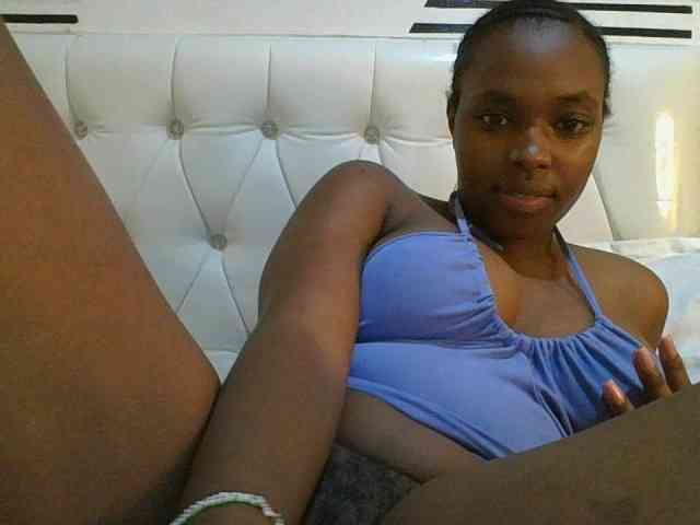 sexylittleprincess1 webcam