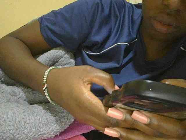 sexylittleprincess1 webcam
