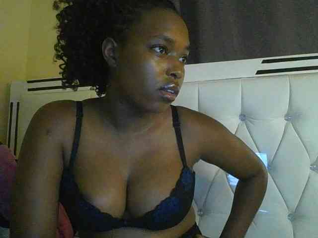 sexylittleprincess1 webcam