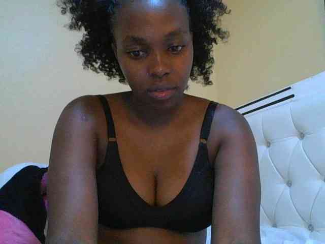 sexylittleprincess1 webcam