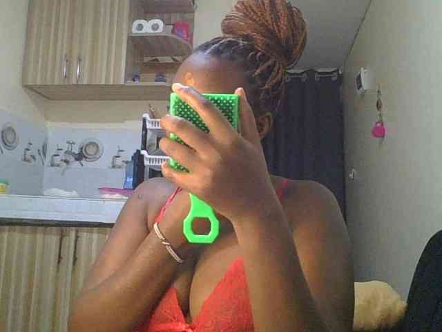 sexylittleprincess1 webcam