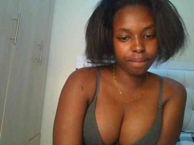 sexylittleprincess1 webcam