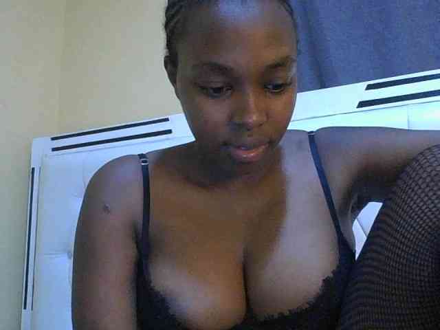 sexylittleprincess1 webcam