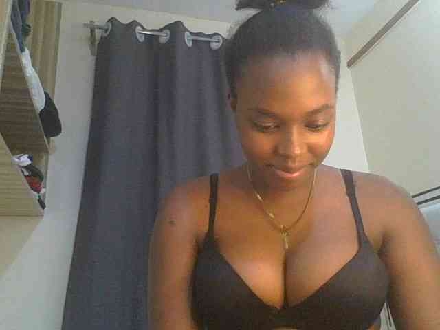 sexylittleprincess1 webcam