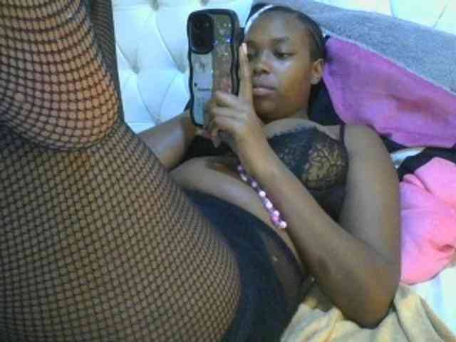 sexylittleprincess1 webcam