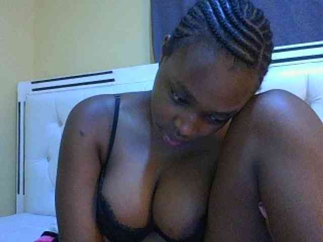 sexylittleprincess1 webcam