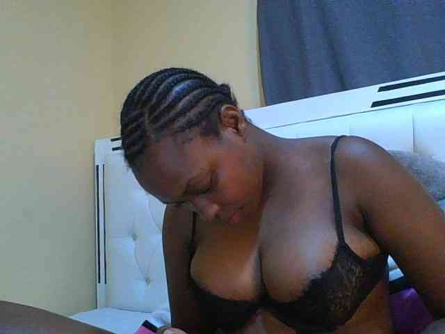 sexylittleprincess1 webcam