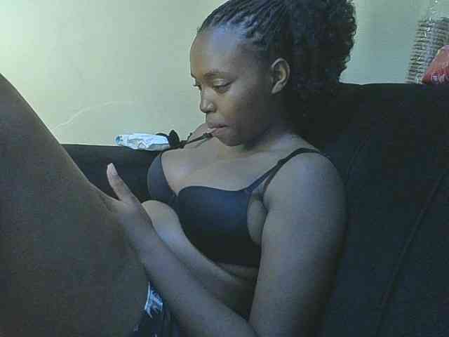 sexylittleprincess1 webcam