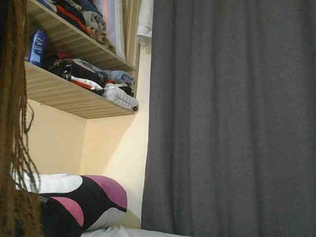 sexylittleprincess1 webcam