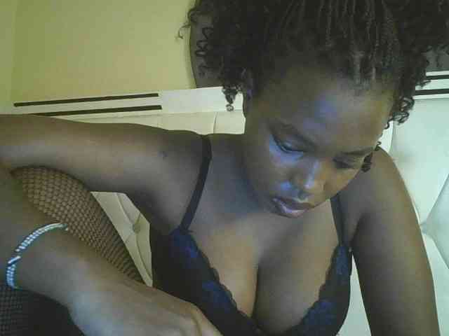 sexylittleprincess1 webcam