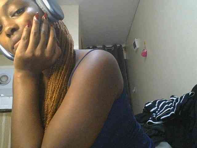 sexylittleprincess1 webcam