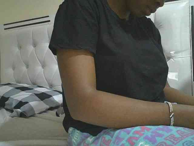 sexylittleprincess1 webcam