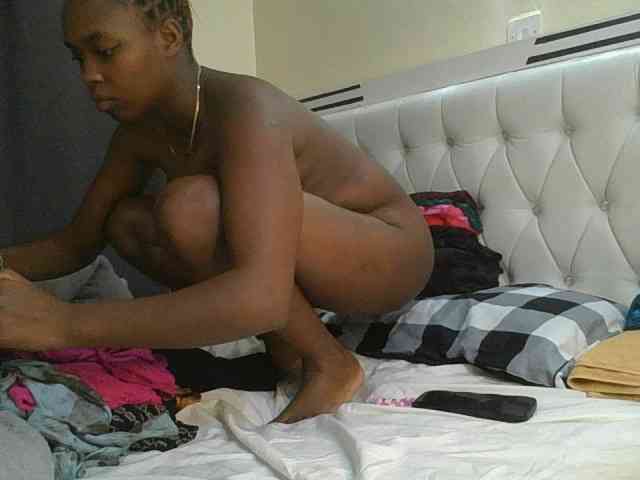 sexylittleprincess1 webcam