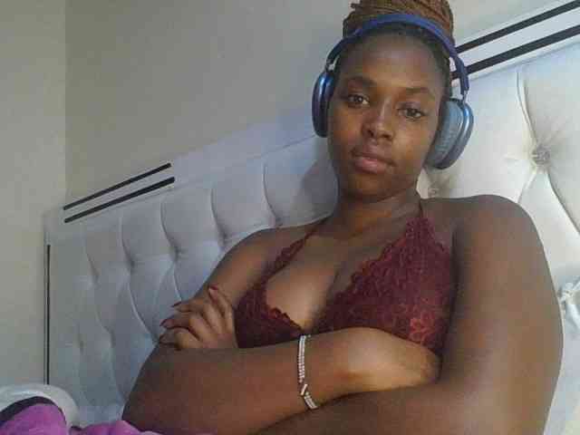 sexylittleprincess1 webcam