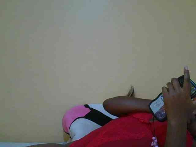sexylittleprincess1 webcam