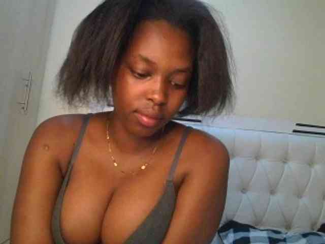 sexylittleprincess1 webcam