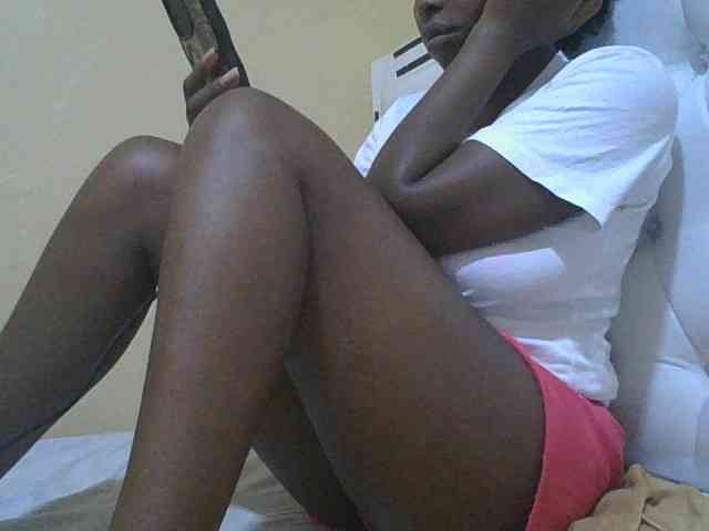 sexylittleprincess1 webcam