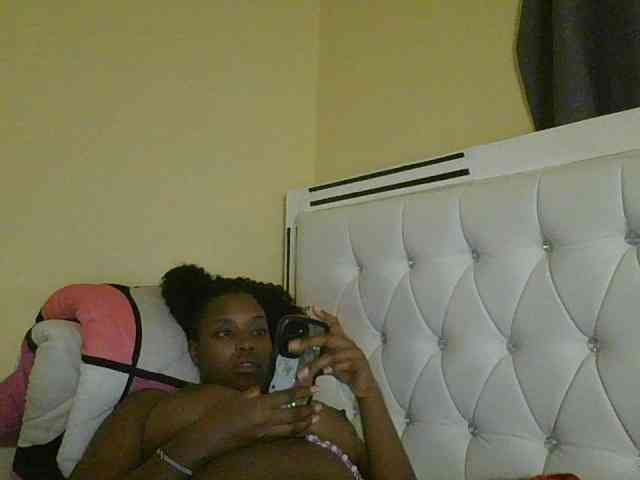 sexylittleprincess1 webcam