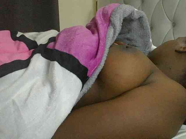 sexylittleprincess1 webcam