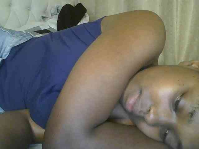 Sexylittleprincess1's cam show statistics and live stream
