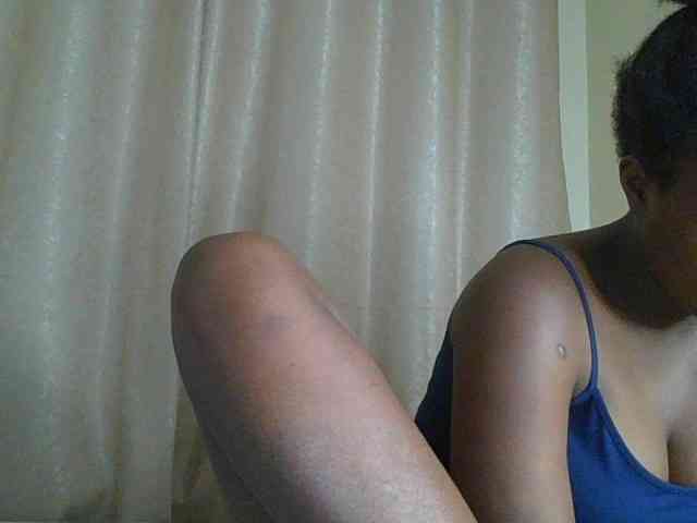 sexylittleprincess1's live room