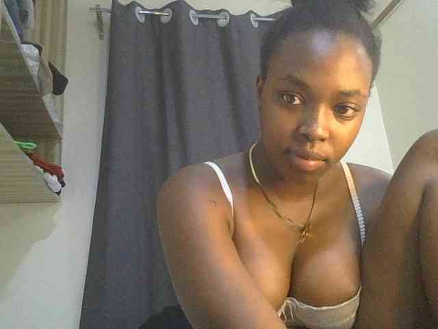 sexylittleprincess1 webcam