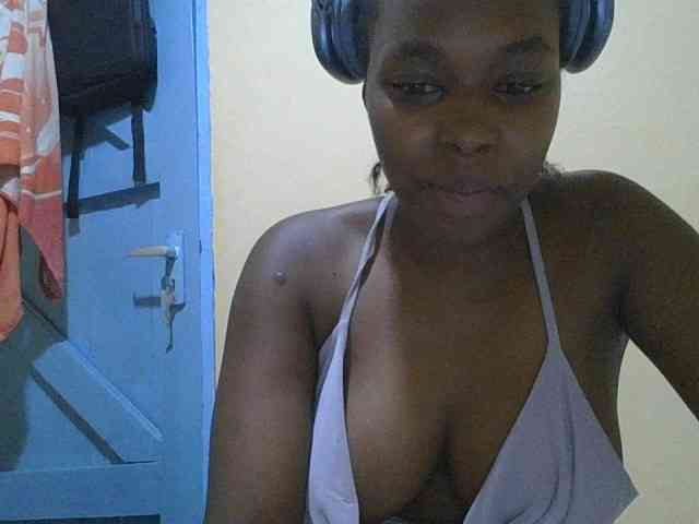 sexylittleprincess1 webcam