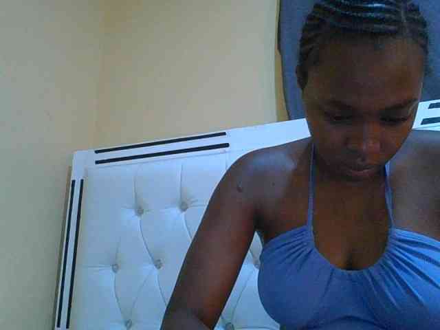 sexylittleprincess1 webcam