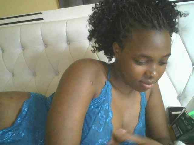 sexylittleprincess1 webcam