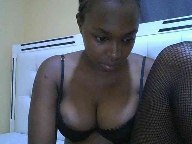 sexylittleprincess1 webcam