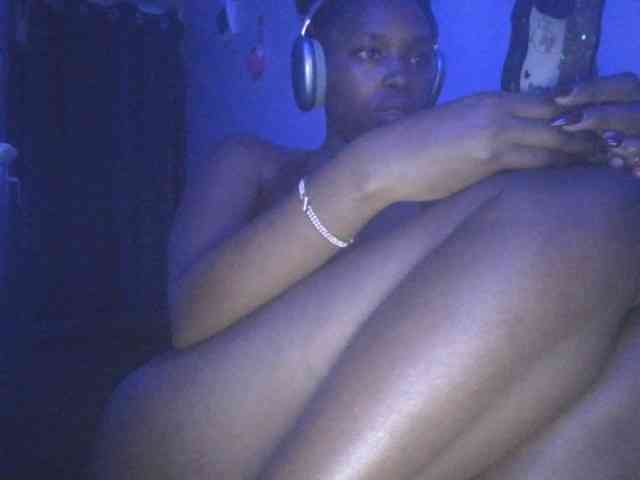 sexylittleprincess1 webcam