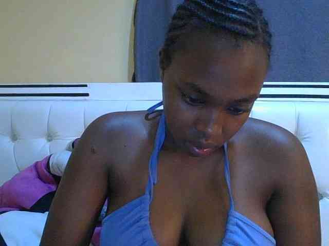 sexylittleprincess1 webcam