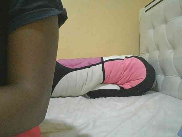 sexylittleprincess1 webcam