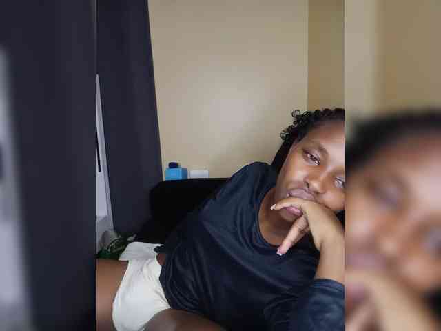 sexylittleprincess1 webcam