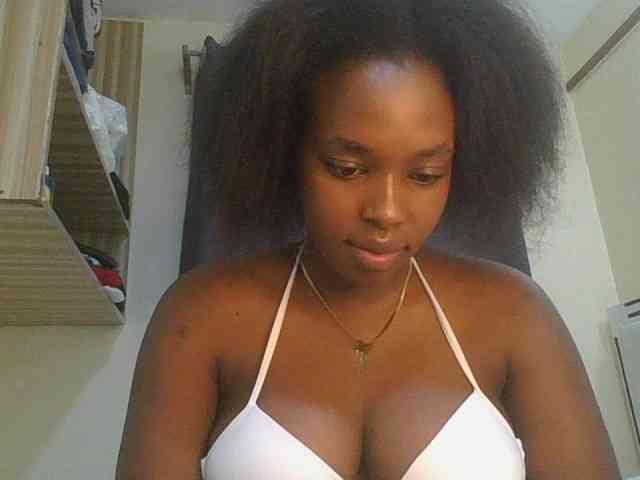sexylittleprincess1 webcam