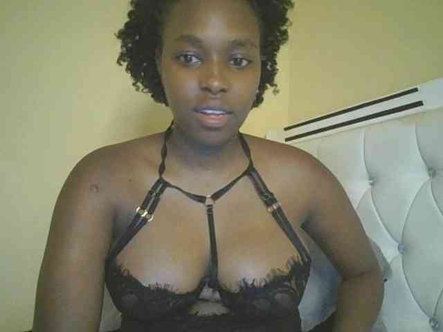 sexylittleprincess1 webcam