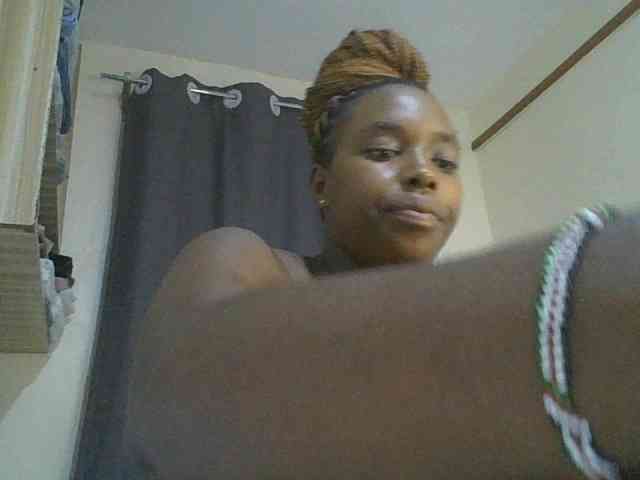 sexylittleprincess1 webcam
