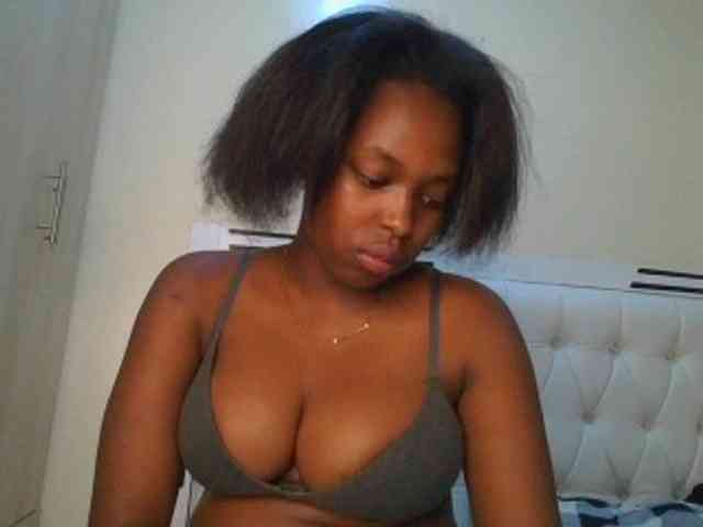 sexylittleprincess1 webcam