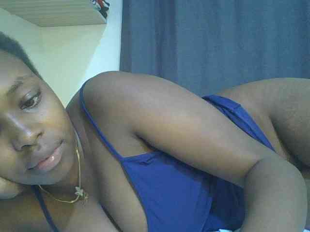 sexylittleprincess1 webcam