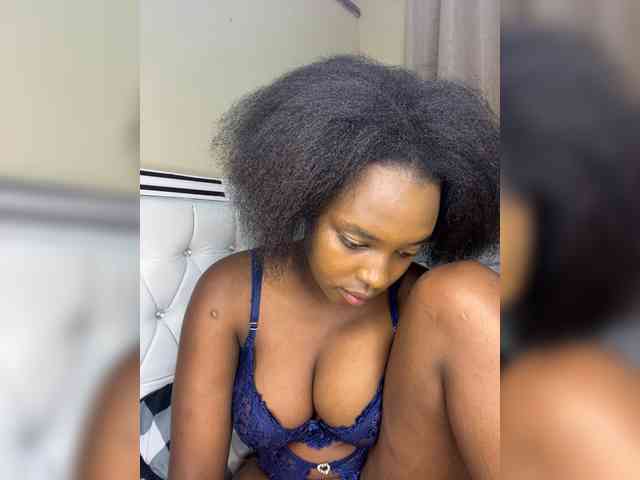 sexylittleprincess1 webcam