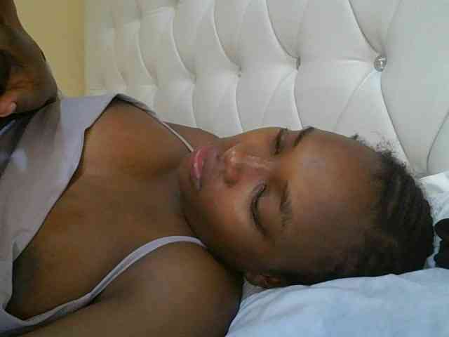 sexylittleprincess1 webcam