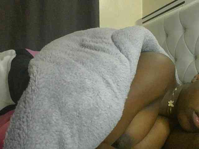 sexylittleprincess1 webcam
