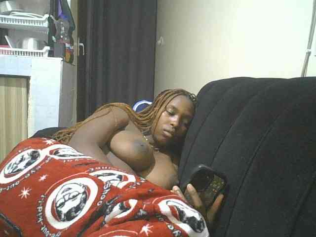 sexylittleprincess1 webcam