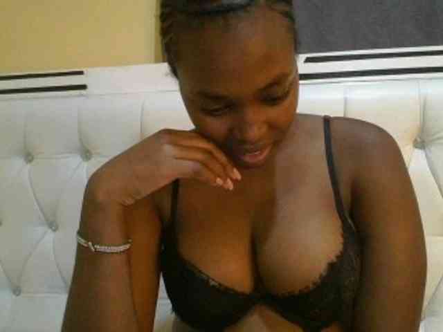 sexylittleprincess1 webcam