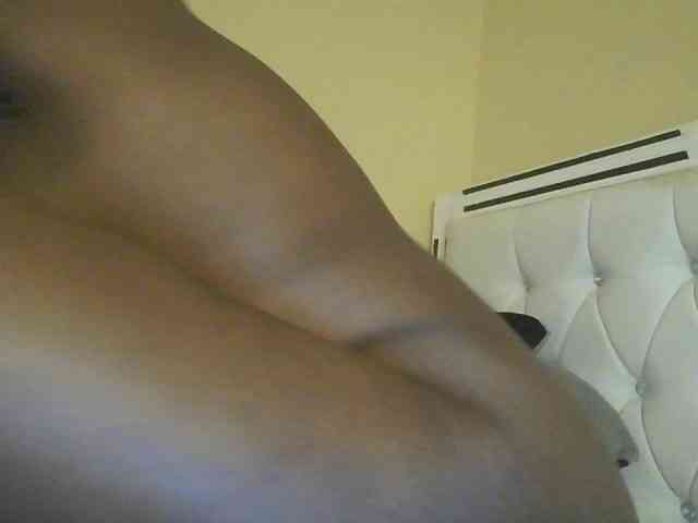 sexylittleprincess1 webcam