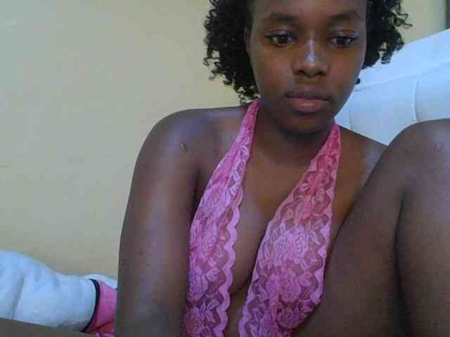 sexylittleprincess1 webcam