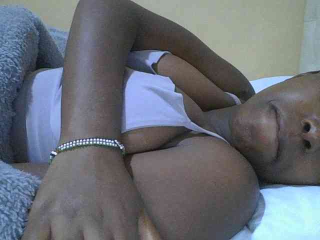 sexylittleprincess1 webcam
