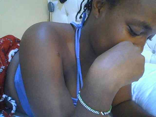sexylittleprincess1 webcam