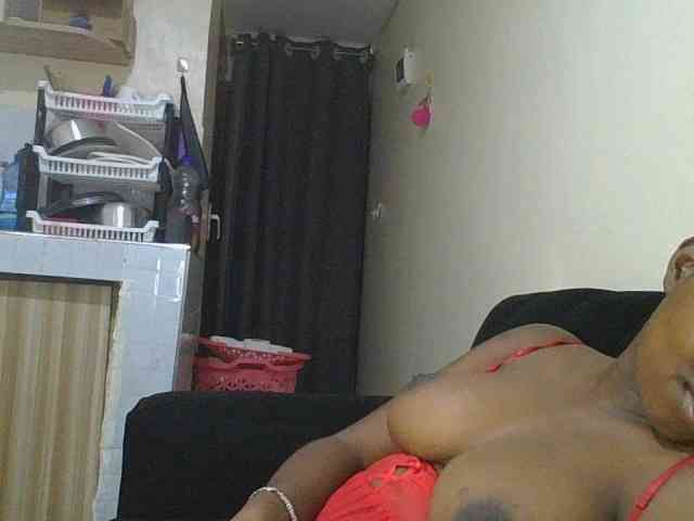 sexylittleprincess1 webcam